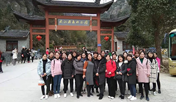 科瑞特“感恩有你，與愛同行”女神節(jié)活動